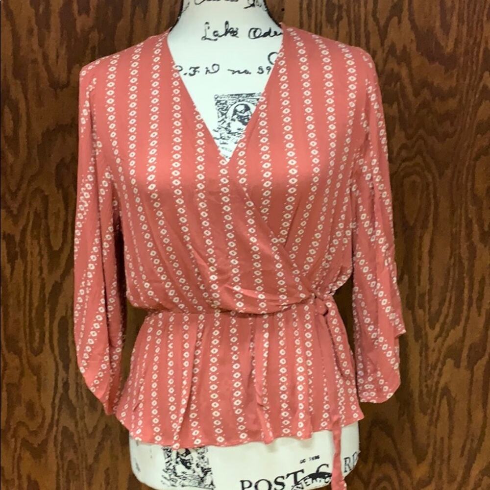 Blush Woman Flare Sleeve Shirt